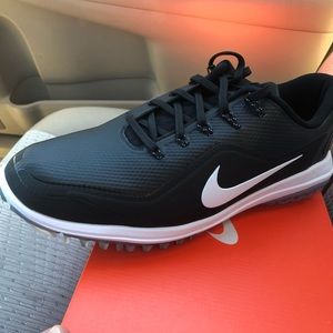 NEW IN BOX Nike Lunar Vapor Control golf shoes